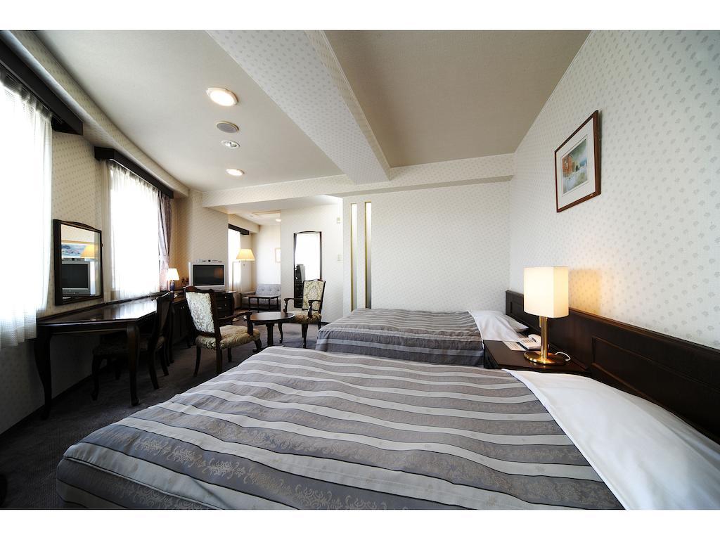 Hotel Seaside Kamome 3*